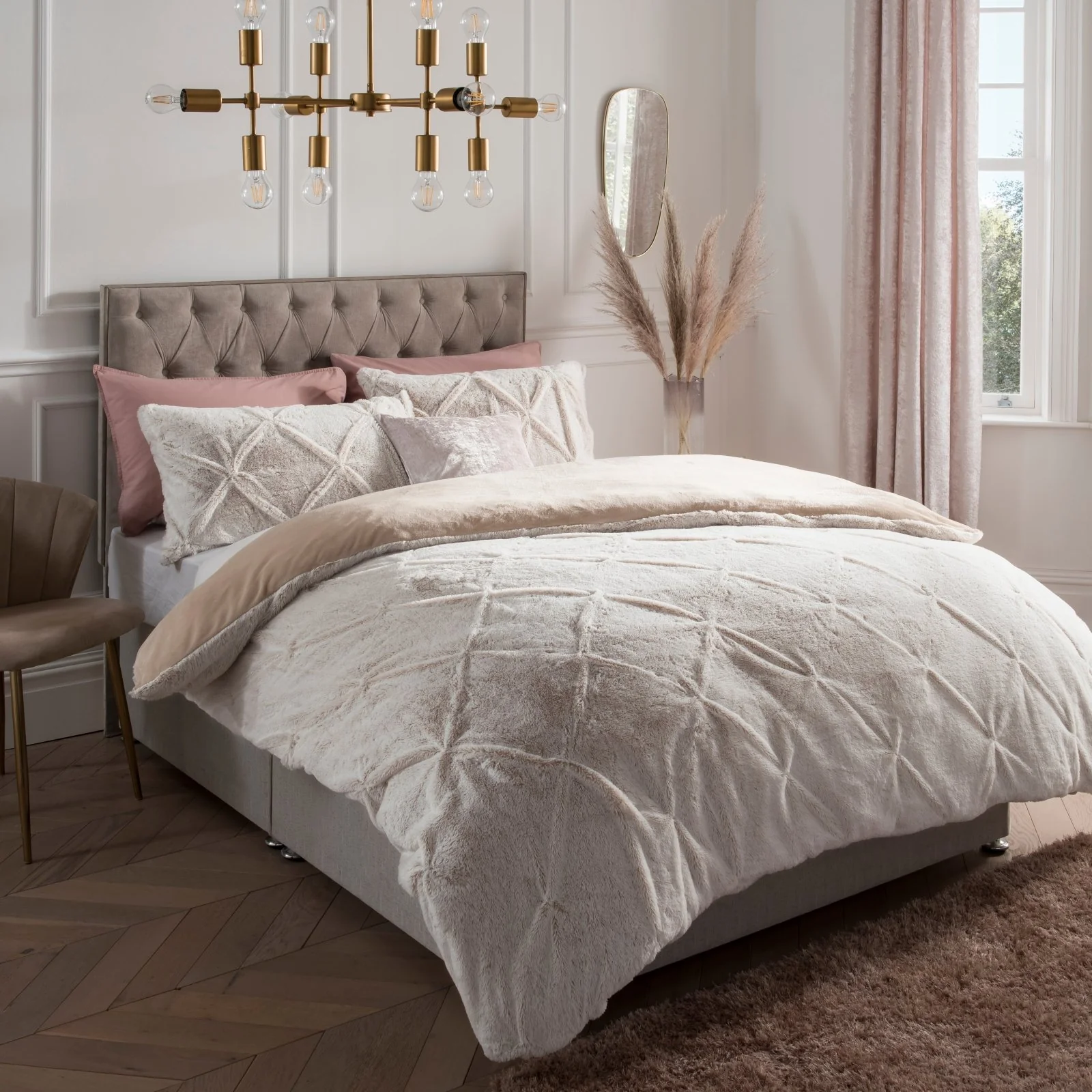 Sleepdown Rouched Faux Fur Single Duvet Set Natural - Image 4